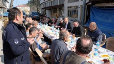 Belediye Başkanımız Eski Sanayi Esnafı ile Kahvaltıda Buluştu