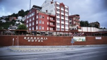 Berrunil Otel