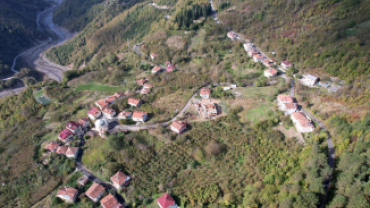 Yeni Mahalle Yolu Sıcak Asfalt Kaplandı