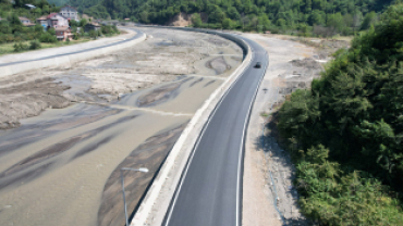Yüksek Mahalle Sıcak Asfalt Kaplandı